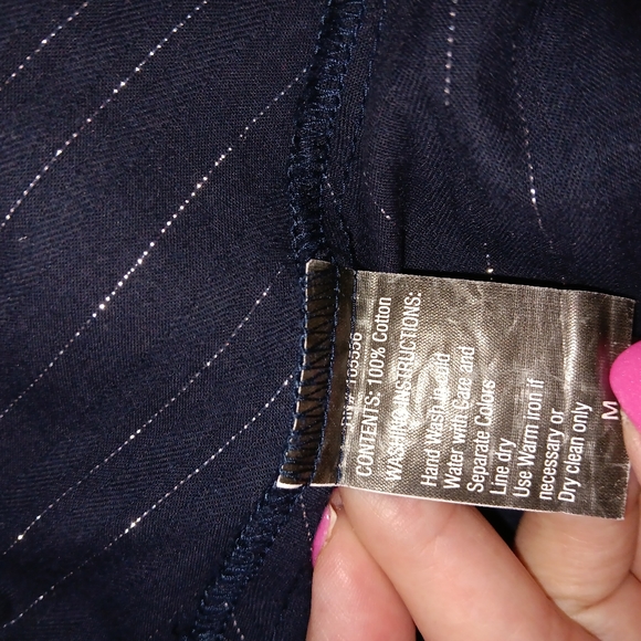 COMO NO? Woman's Button Down Navy with Embroidery - Picture 4 of 7